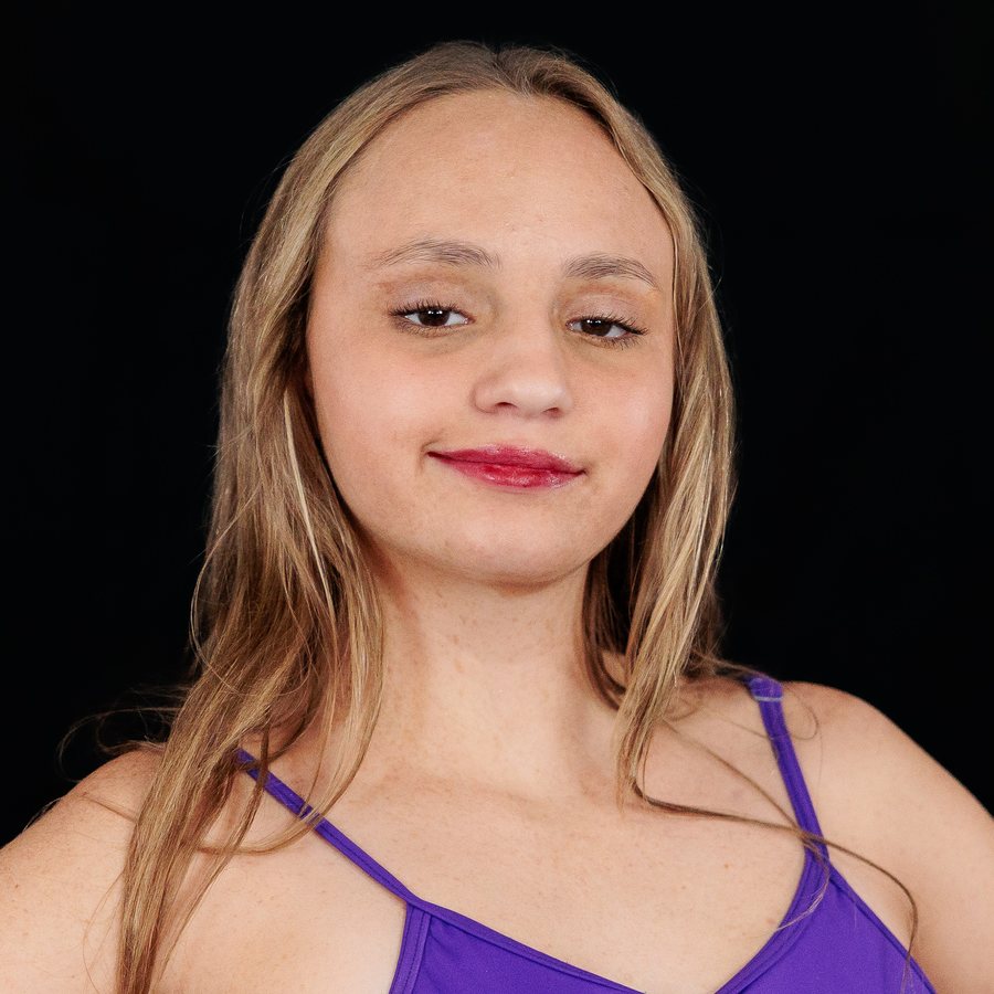 Tenley B., Team Glow dancer